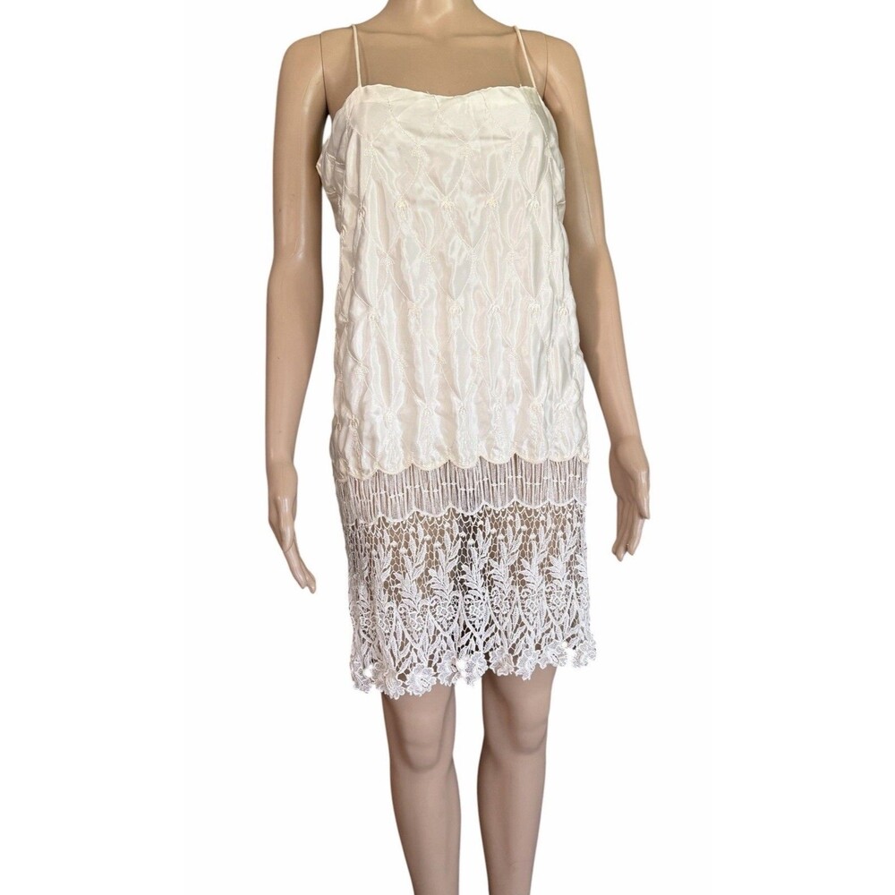 VTG Victoria Secret Women's M Lace Trim Satin Chemise Nightgown RARE Money